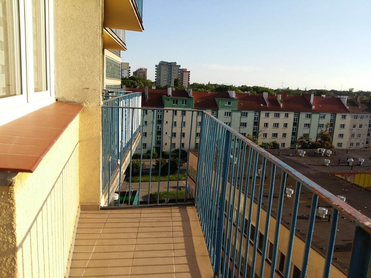 Apartamento Apartament Ostrowskiego Breslavia Exterior foto